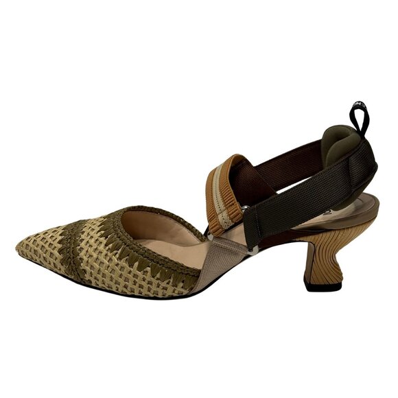 $1390 Multi-color Fendi Colibri Bi-color raffia pumps size 8/38 - Picture 1 of 5